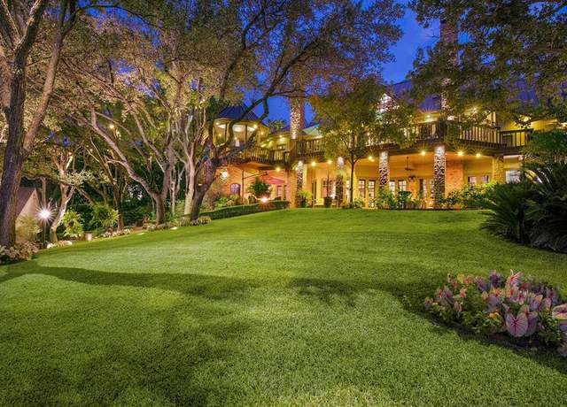 Property at 2707 Sunnypoint Dr, Horseshoe Bay, TX 78657, 8 beds, 8 baths