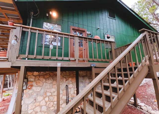 Property at 184 Wood Trl, Kerrville, TX 78028, 2 beds, 2 baths
