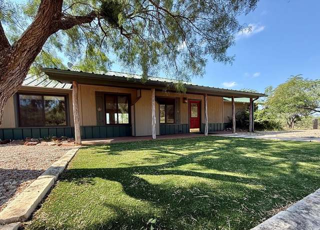 Property at 1112 N Hightower Rd, Mason, TX 76856, 3 beds, 2 baths