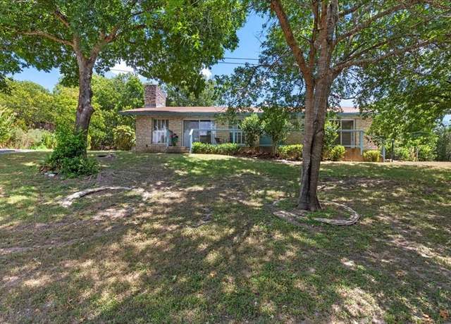Property at 609 River Rd, Blanco, TX 78606, 3 beds, 2 baths