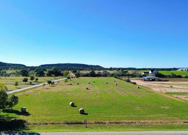 Property at 259 Klenin Pl, Fredericksburg, TX 78624