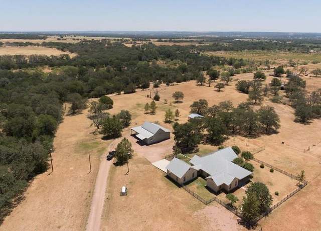 Property at 570 Cowboy Trl, Fredericksburg, TX 78624, 3 beds, 2.5 baths