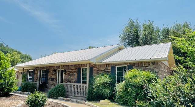 Photo of 1101 N Orange St, Fredericksburg, TX 78624