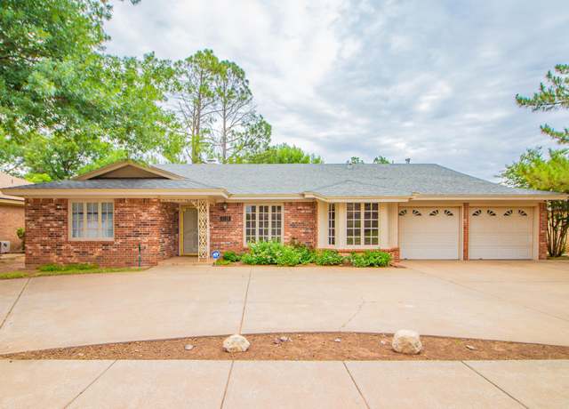 Property at 5720 71st St, Lubbock, TX 79424, 3 beds, 2 baths