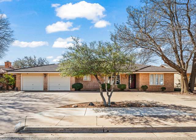 Property at 1710 E Hester St, Brownfield, TX 79316, 3 beds, 2 baths
