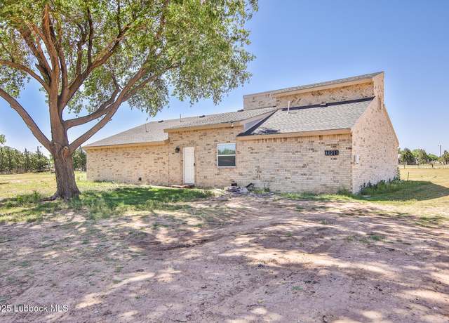 Property at 16211 County Rd 2170, Lubbock, TX 79423, 4 beds, 3.5 baths