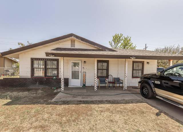 Property at 2902 E Bates St, Lubbock, TX 79403, 3 beds, 1 bath