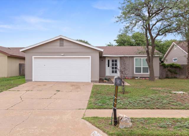 Property at 2903 95th St, Lubbock, TX 79423, 3 beds, 2 baths