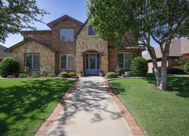 Property at 6105 93rd St, Lubbock, TX 79424, 4 beds, 3.5 baths