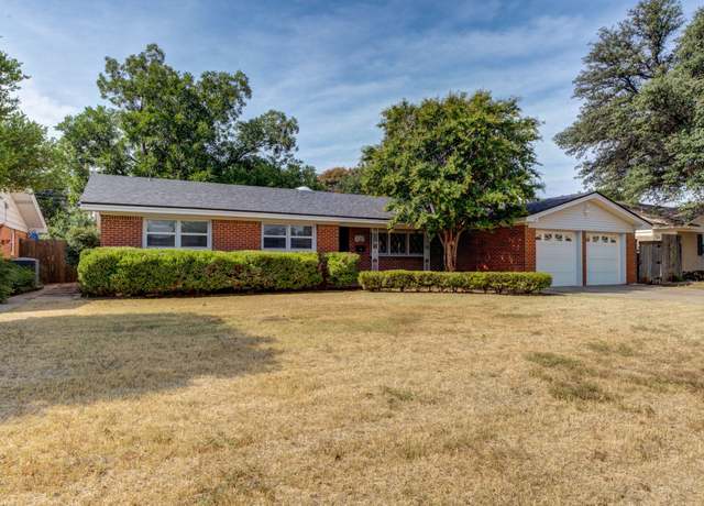 Property at 2123 53rd St, Lubbock, TX 79412, 3 beds, 2 baths