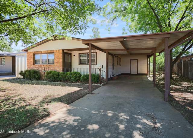 Property at 2315 Ithaca Ave, Lubbock, TX 79410, 3 beds, 2 baths