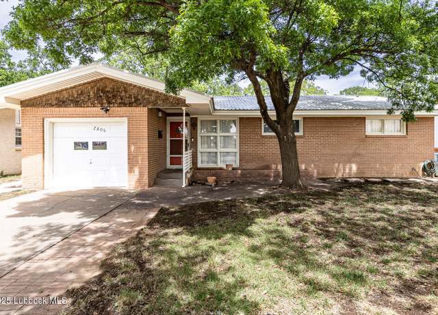 Property at 2806 58th St, Lubbock, TX 79413, 3 beds, 2 baths
