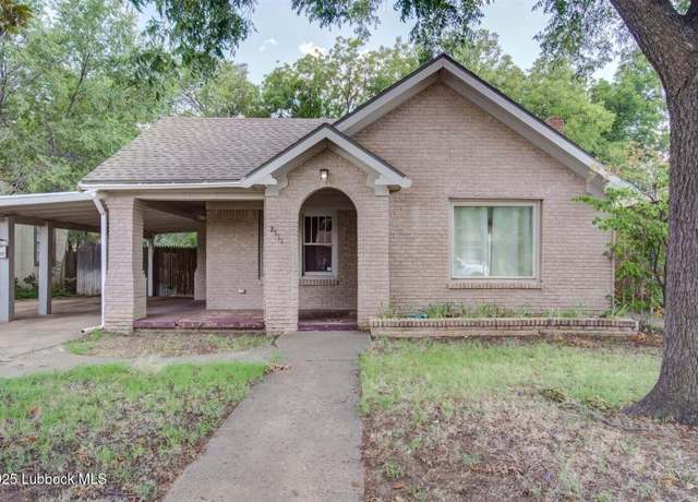 Property at 2511 26th St, Lubbock, TX 79410, 3 beds, 3 baths