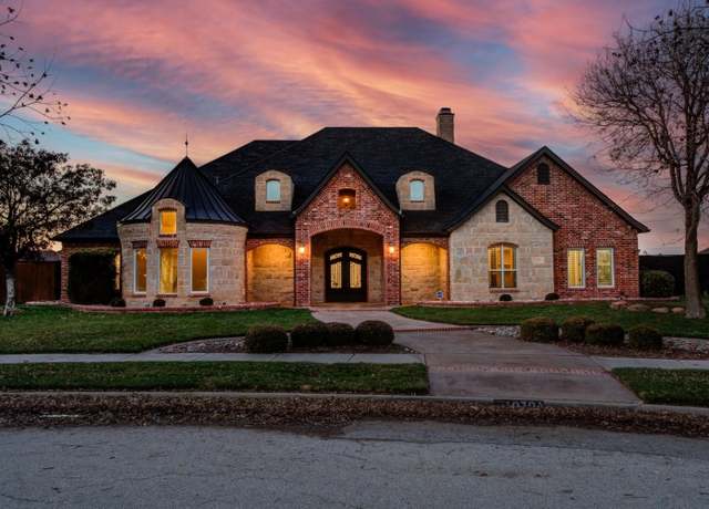 Property at 10704 Orlando Ave, Lubbock, TX 79423, 4 beds, 4 baths