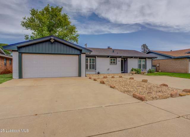 Property at 2608 74th Pl, Lubbock, TX 79423, 3 beds, 2 baths