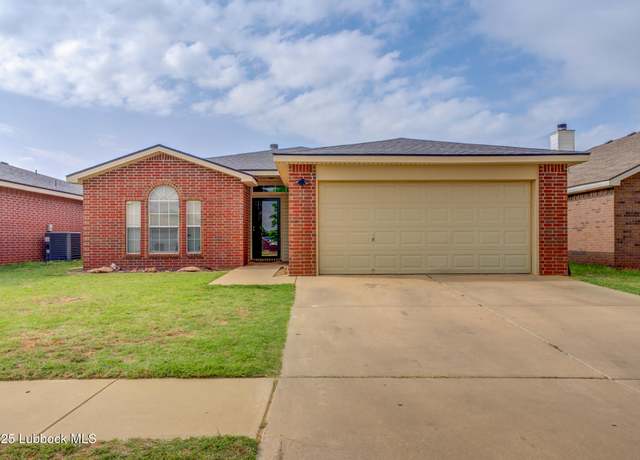 Property at 6223 18th St, Lubbock, TX 79416, 3 beds, 2 baths