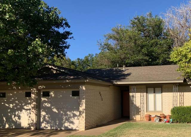 Property at 8012 Beaufort Ave, Lubbock, TX 79424, 3 beds, 2 baths