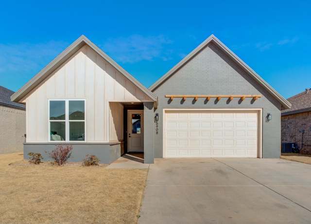 Property at 6908 18th St, Lubbock, TX 79416, 3 beds, 2.5 baths