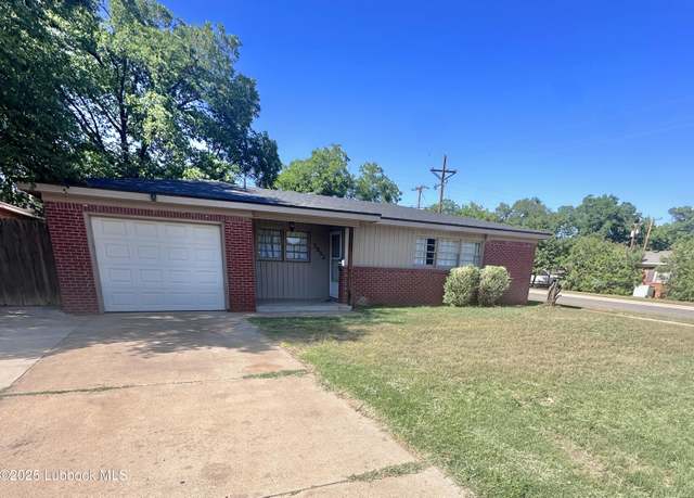 Property at 2802 54th St, Lubbock, TX 79413, 3 beds, 2 baths