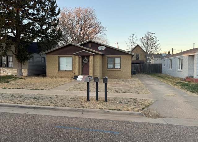 Property at 2312 15th St, Lubbock, TX 79401, 3 beds, 2 baths