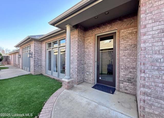 Property at 3227 63rd St, Lubbock, TX 79413, 2 beds, 2.5 baths