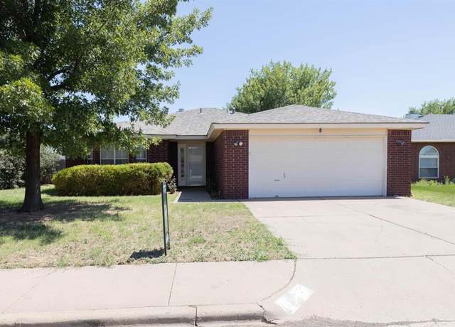 Property at 6115 8th St, Lubbock, TX 79416, 3 beds, 2 baths