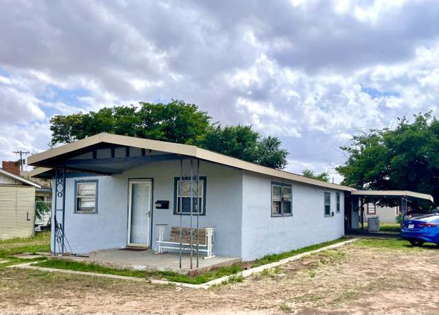 Property at 308 S 11th St, Slaton, TX 79364, 3 beds, 2 baths