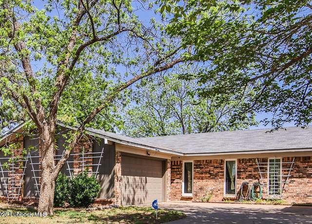 Property at 4816 55th St, Lubbock, TX 79414, 3 beds, 2 baths