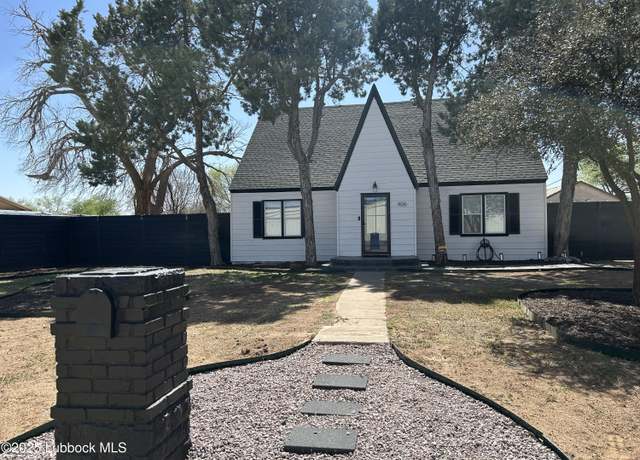 Property at 406 Steck Ave, Wolfforth, TX 79382, 4 beds, 2.5 baths