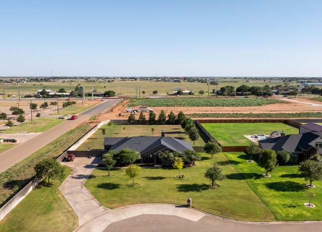 Property at 1701 County Rd 7570, Lubbock, TX 79423, 4 beds, 3.5 baths