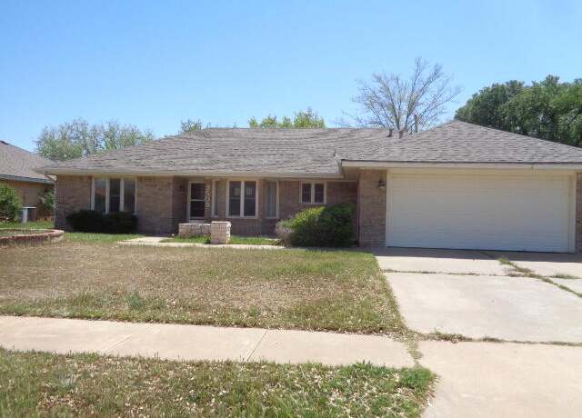 Property at 3509 101st St, Lubbock, TX 79423, 3 beds, 2 baths