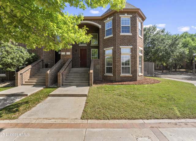 Property at 2141 10th St, Lubbock, TX 79401, 3 beds, 2.5 baths