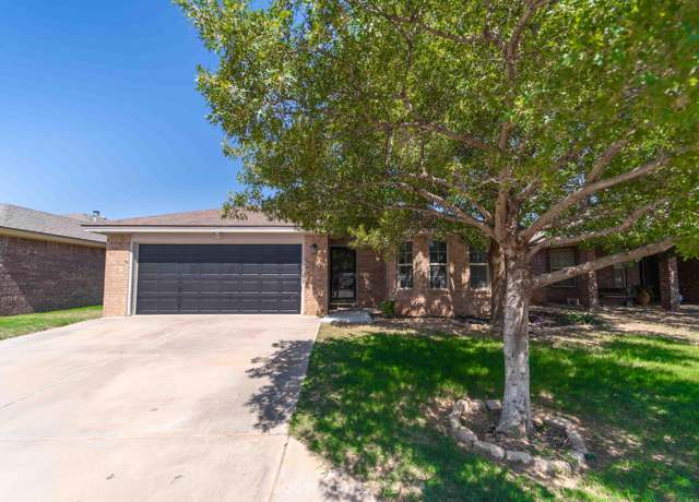 Property at 2316 101st St, Lubbock, TX 79423, 4 beds, 2 baths