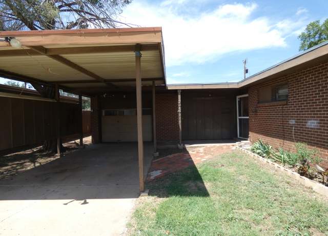 Property at 2316 48th St, Lubbock, TX 79412, 4 beds, 1 bath