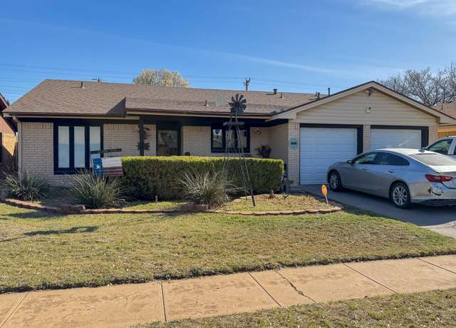 Property at 2703 78th St, Lubbock, TX 79423, 3 beds, 2 baths