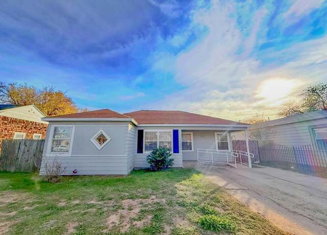 Property at 1513 26th St, Lubbock, TX 79411, 3 beds, 1 bath