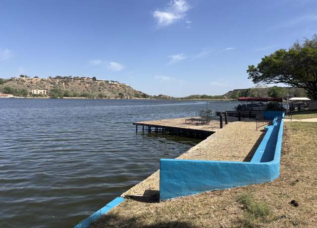 Property at 22 S Lake Shore Dr, Ransom Canyon, TX 79366, 4 beds, 3 baths