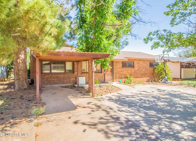 Property at 1421 Cardwell St, Brownfield, TX 79316, 3 beds, 2 baths