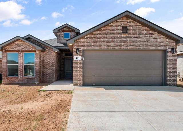 Property at 303 E 24th St, Wolfforth, TX 79382, 3 beds, 2 baths