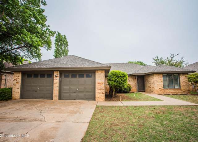Property at 5812 75th St, Lubbock, TX 79424, 3 beds, 2 baths