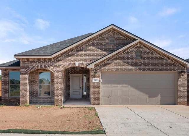Property at 302 E 24th St, Wolfforth, TX 79382, 4 beds, 2 baths