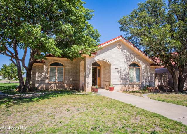 Property at 4329 N Boston Ave, Lubbock, TX 79415, 3 beds, 2 baths