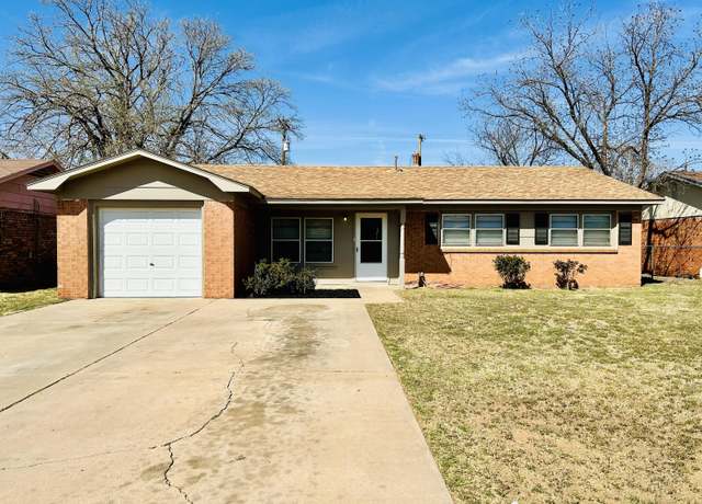 Property at 1322 47th St, Lubbock, TX 79412, 3 beds, 2 baths