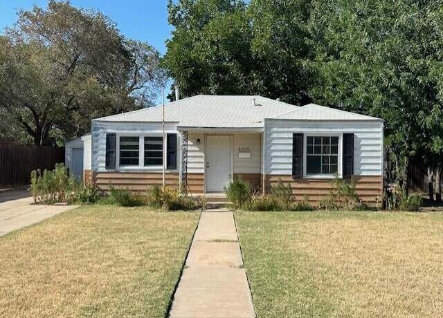 Property at 2618 27th St, Lubbock, TX 79410, 3 beds, 2 baths