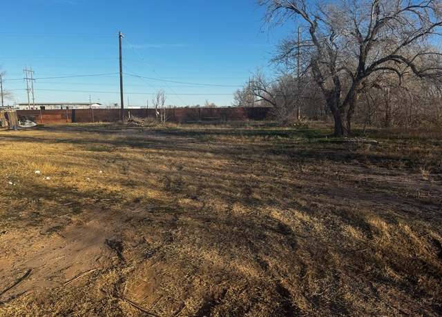Property at 121 E Kemper St, Lubbock, TX 79403