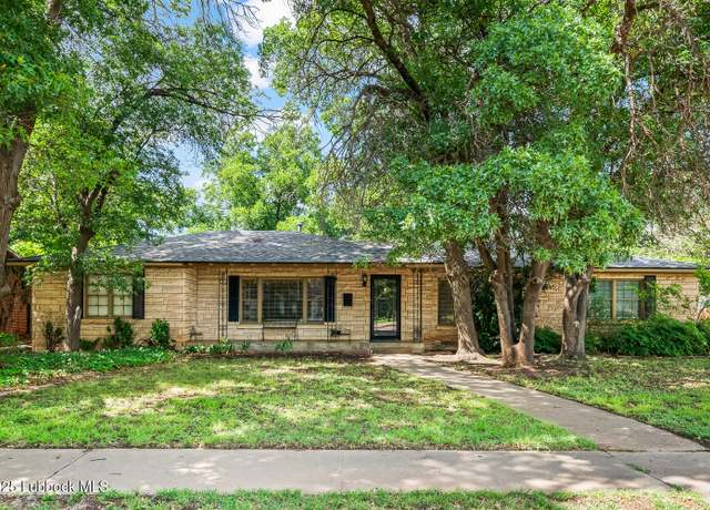 Property at 3702 27th St, Lubbock, TX 79410, 4 beds, 2.5 baths