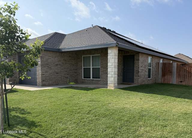 Property at 8805 17th St, Lubbock, TX 79416, 4 beds, 3 baths