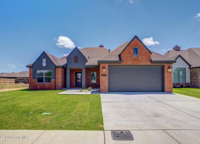 Property at 2917 135th St, Lubbock, TX 79423, 4 beds, 3 baths