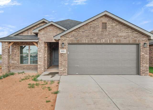 Property at 635 E 31st St, Wolfforth, TX 79382, 4 beds, 2 baths