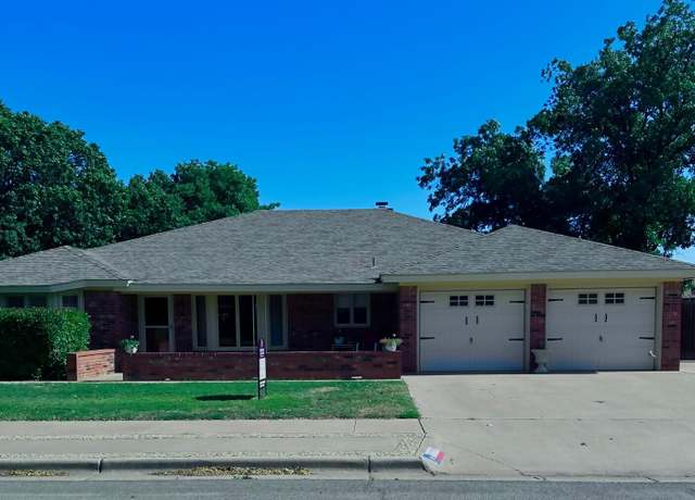 Property at 3108 78th St, Lubbock, TX 79423, 4 beds, 3 baths
